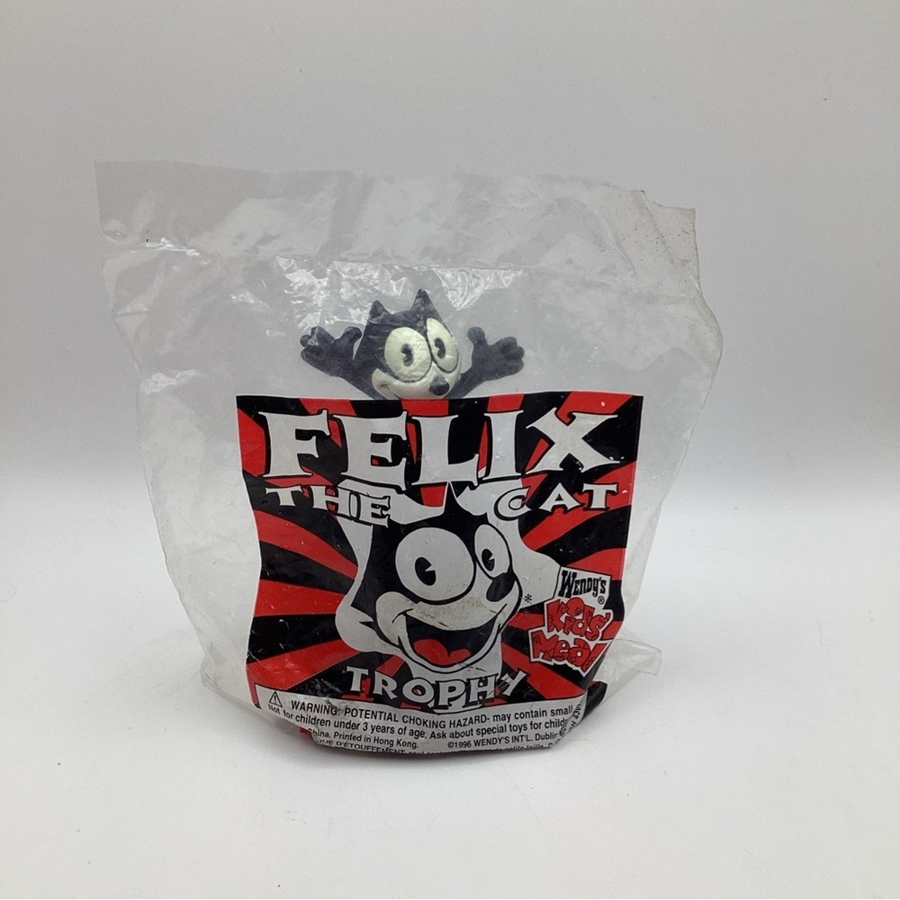 VTG Felix The Cat Wendy's Kid's Meal Toy Cat Trophy Figure 3.5" 1996 Sealed